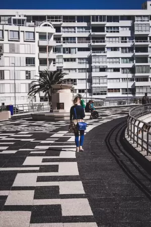 Jak rozpoznać ścianę nośną w bloku z wielkiej płyty