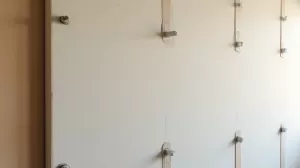 montaż płyt g k do ściany na kołki